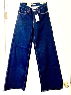 Levi’s Women's Wide-Leg Dark Indigo Jeans